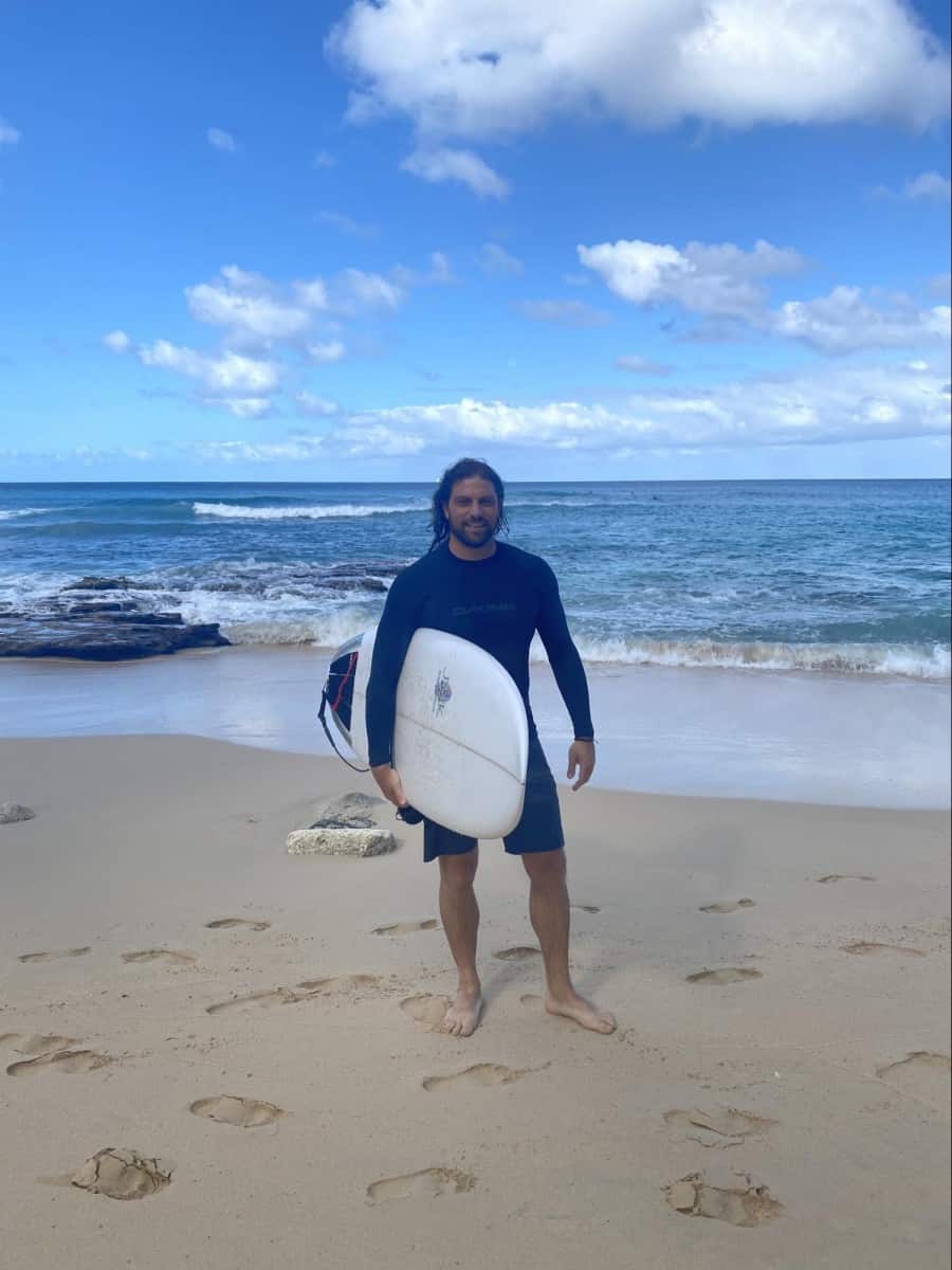 David Lahav surfing